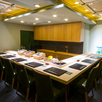 すし星乃い1階カウンター